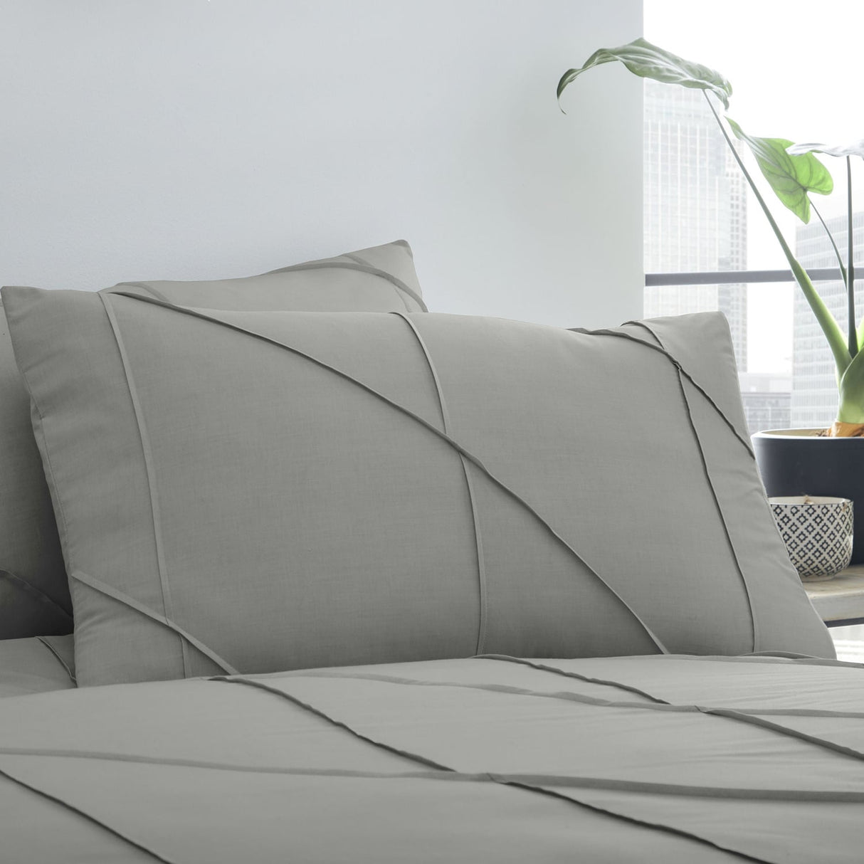 Dart Grey Geometric Duvet Cover Set - Grey - Dart Duvet Cover Set In Grey 3