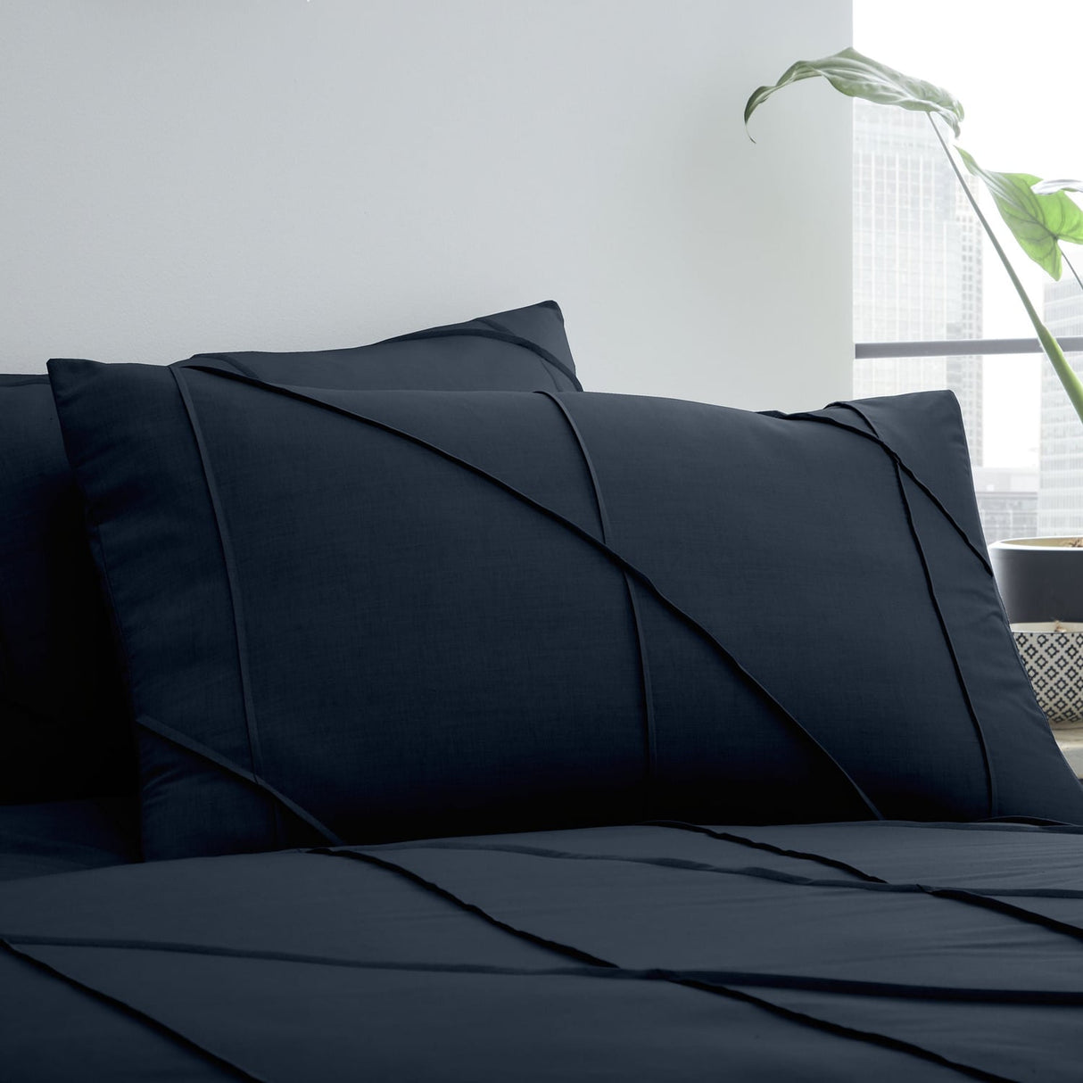 Dart Grey Geometric Duvet Cover Set - Navy - Dart Duvet Cover Set In Navy 3