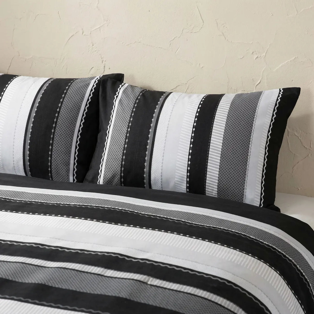 Detroit Duvet Cover Set 2