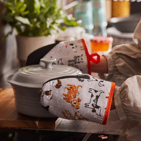 Ulster Weavers Dog Days Dog Print Microwave Mitts Pair - Dog Days Microwave Mitts Pair In Grey 3