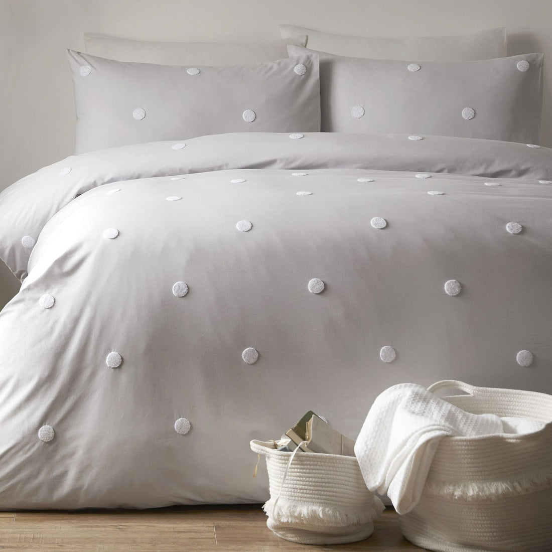 Dot Garden Silver 100% Cotton Duvet Cover Bedding Set
