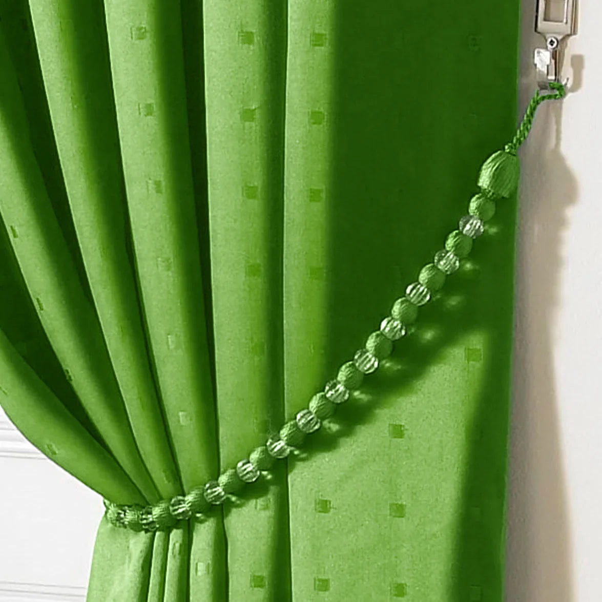 Earl Rope Curtain Tie Back - Single in Lime - Image 2