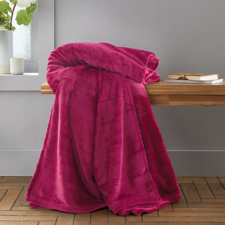 Catherine Lansfield Velvet Touch Cosy Blanket Throw