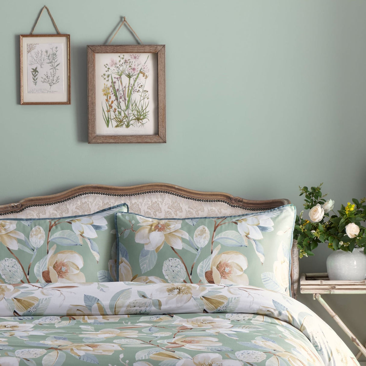 Eleanor Floral Cotton Sateen Duvet Cover Set - Eleanor Duvet Cover Set In Green 3