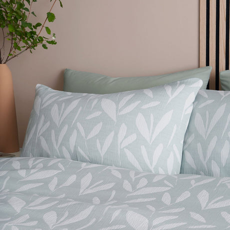 Emile Microfibre Duvet Cover Set - Emile Duvet Cover Set In Green 2