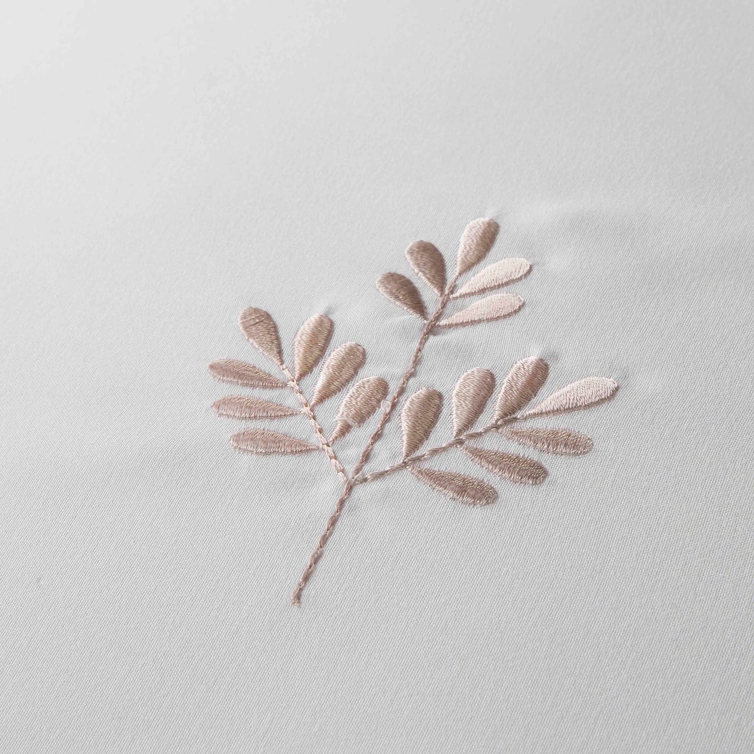 Emily Green Leaf Embroidery Duvet Cover Set - Natural - Emily Embroidery Duvet Cover Set In Natural 3