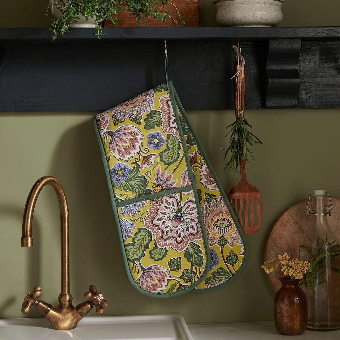 Ulster Weavers Emmeline Floral Double Oven Glove