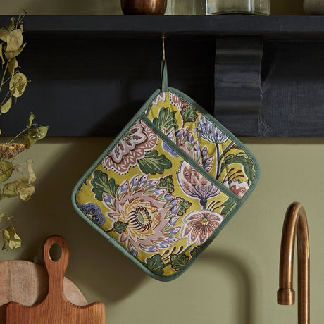 Ulster Weavers Emmeline Floral Pot Mitt - Emmeline Pot Mitt In Green 2