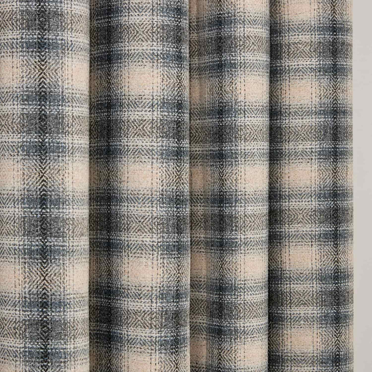 Everett Eyelet Curtains - Grey Light Filtering Jacquard - Everett Eyelet Curtains In Grey 3