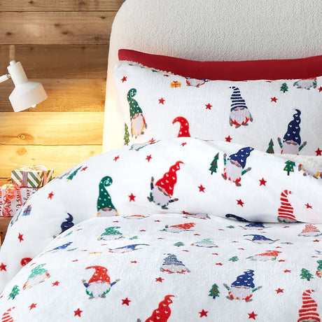 Festive Gonks Microfibre Christmas Duvet Cover Set - Festive Gonks Christmas Duvet Cover Set In Red 2