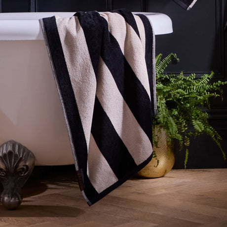 Festivo Stripe Black Bathroom Towels