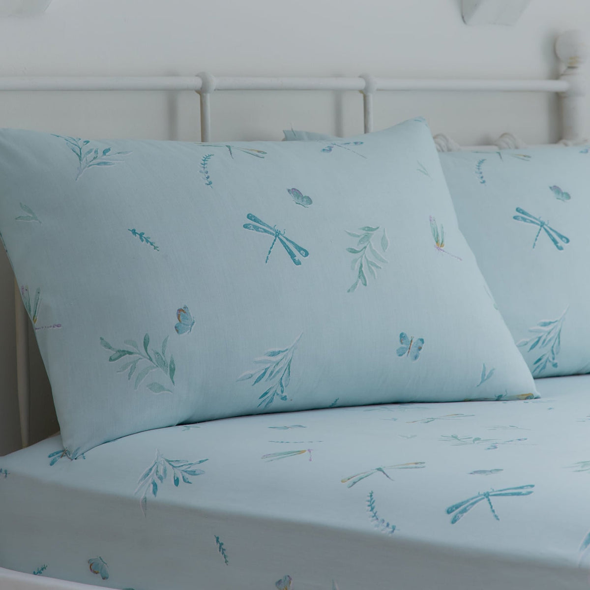 Fifi Polycotton 28cm Deep Fitted Sheet