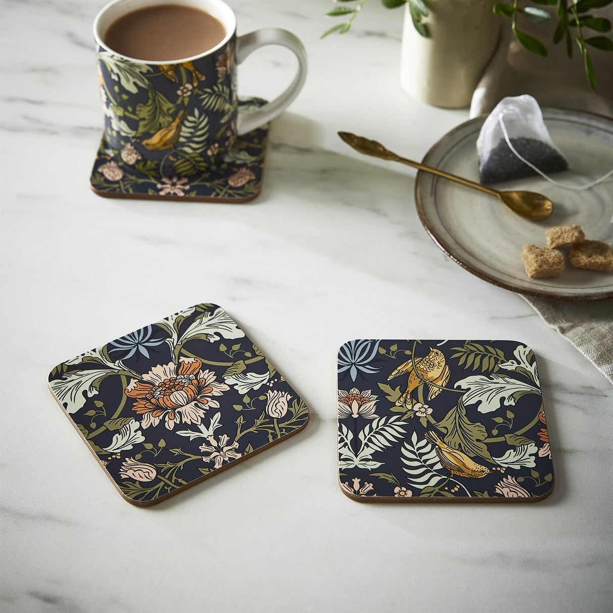 Ulster Weavers Finch & Flower Bone China Mug - Finch & Flower Bone China Mug In Navy 2