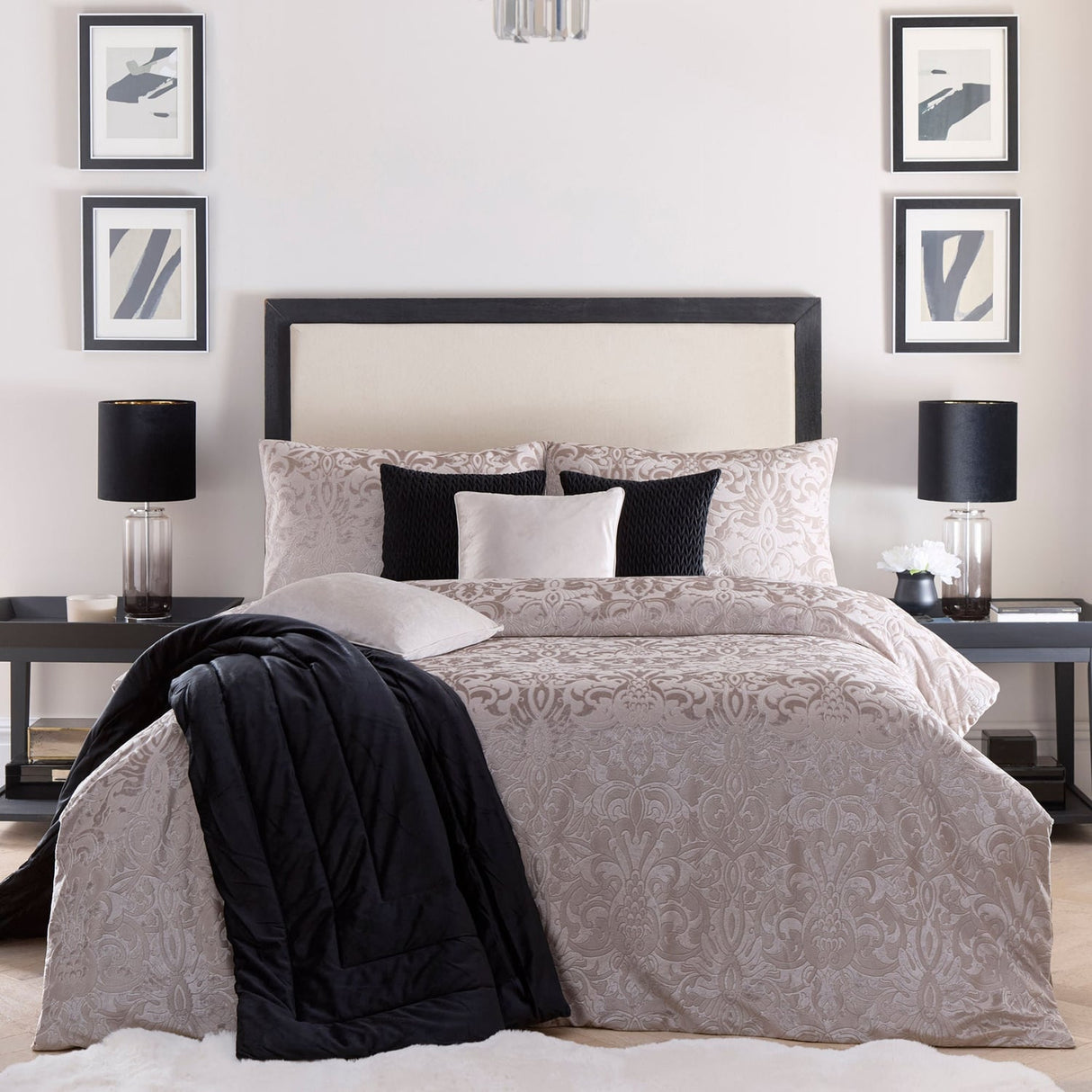 Laurence Llewelyn-Bowen Firenza Linen Damask Duvet Cover Set - Firenza Duvet Cover Set In Linen 4