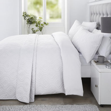 Gianna Quilted Bedspread Luxury Throw