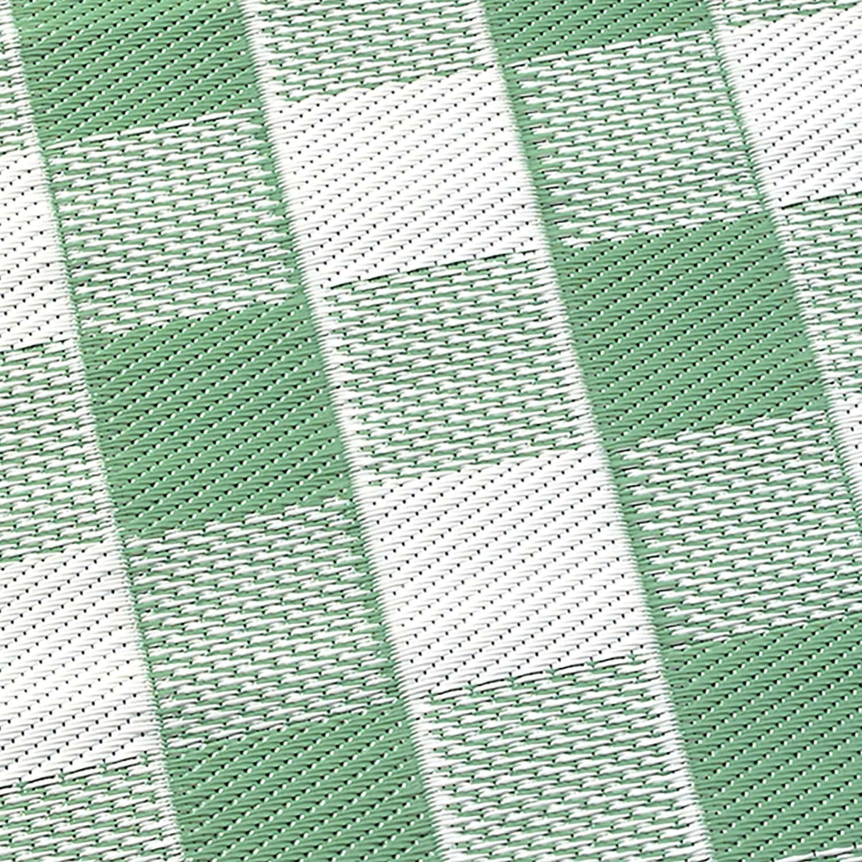 Gingham Check Pattern Outdoor Rug 120cm x 170cm - Gingham Outdoor Rug In Green 120 X 170Cm 3
