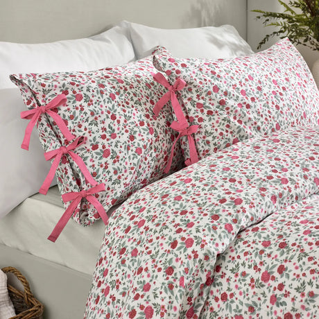 Hannah Duvet Cover Set by Wylder Nature