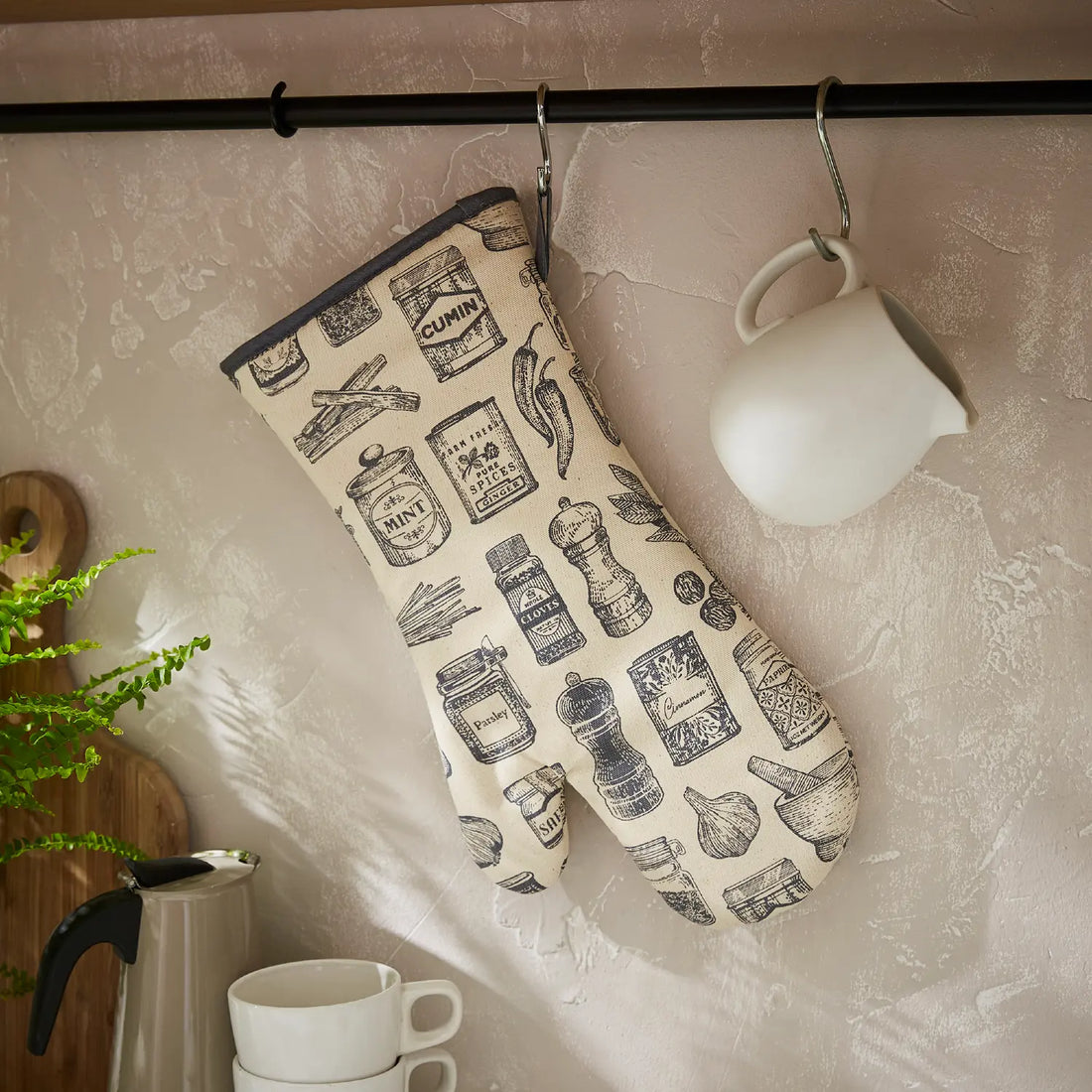 Ulster Weavers Herbs & Spices Gauntlet Oven Glove