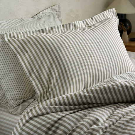 Hebden Duvet Cover Set by Yard