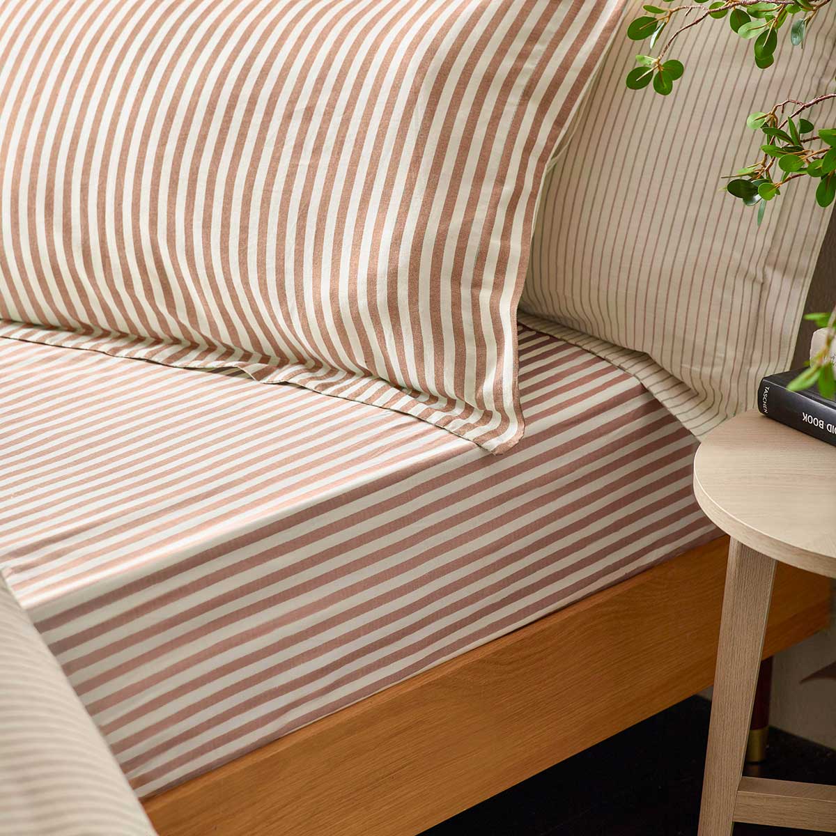 Hebden / Barton Fitted Sheet - Pecan