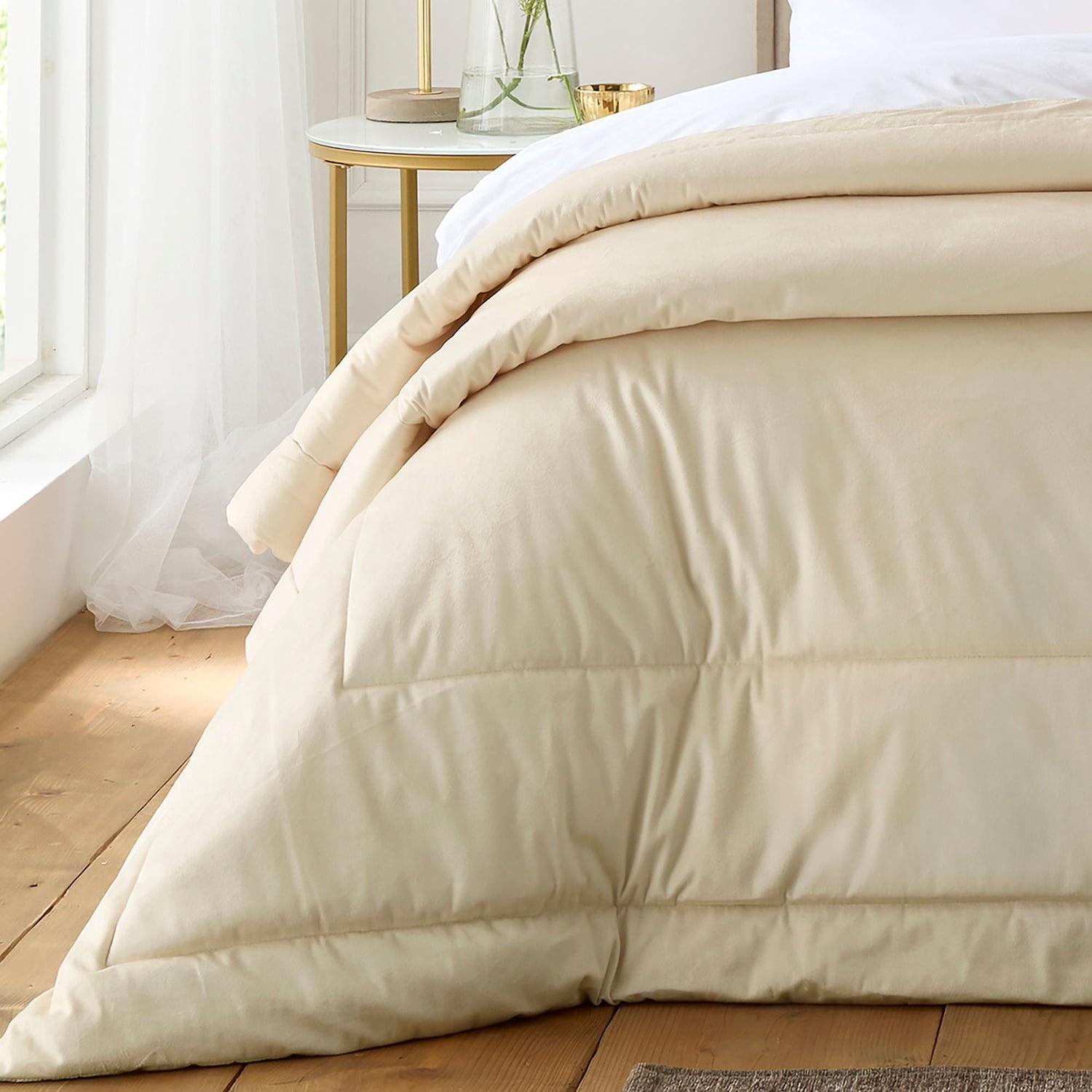 Harlan Cream Bedspread Recycled Polyester 235cm x 235cm - Harlan Bedspread In Cream 235 X 235Cm 2