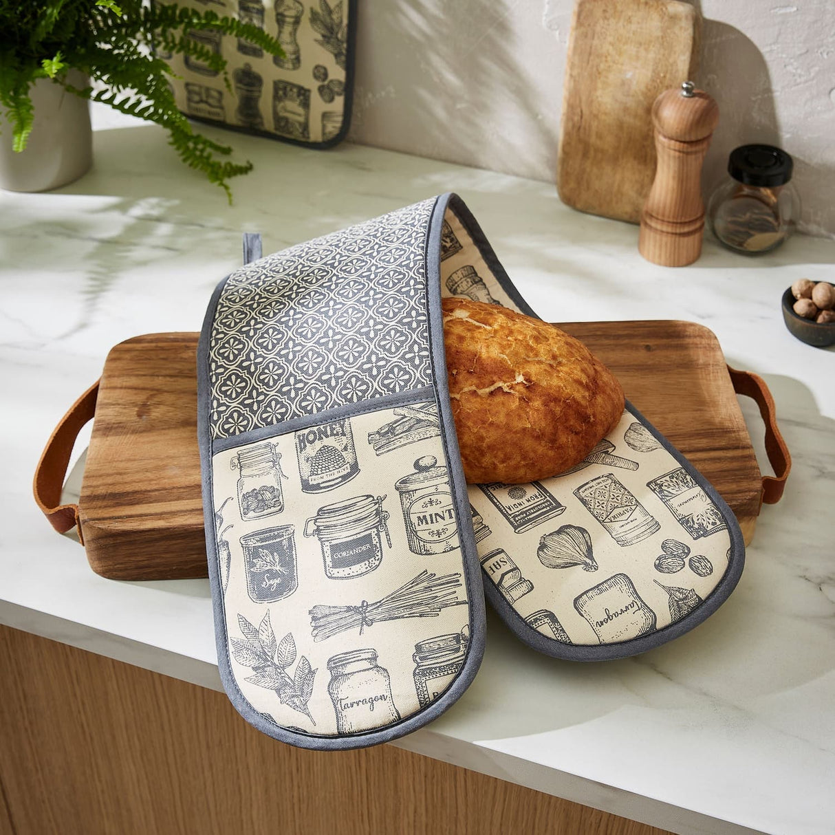 Ulster Weavers Herbs & Spices Double Oven Glove - Herbs & Spices Double Oven Glove In Grey 2