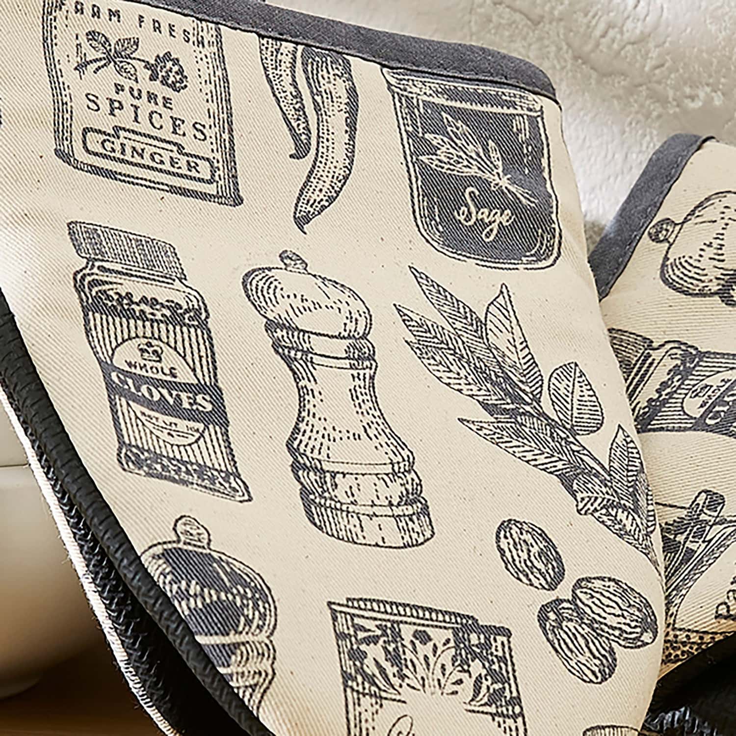Ulster Weavers Herbs & Spices Microwave Mitts Pair - Herbs & Spices Microwave Mitts Pair In Grey 4