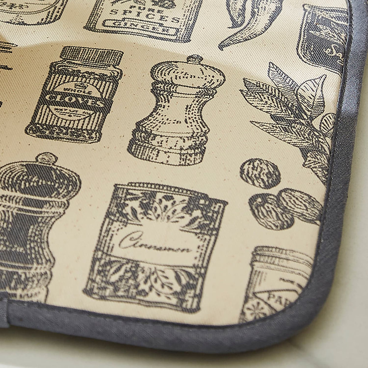 Ulster Weavers Herbs & Spices Pot Mitt - Herbs & Spices Pot Mitt In Grey 5
