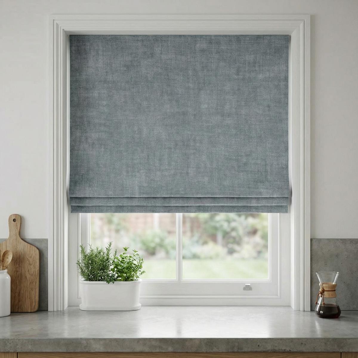 Lille Made to Measure Roman Blind Platinum