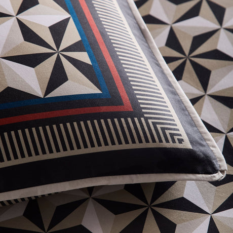 Laurence Llewelyn-Bowen Hero Black 100% Cotton 200 Thread Count Duvet Cover Set - Hero Duvet Cover Set In Black 3