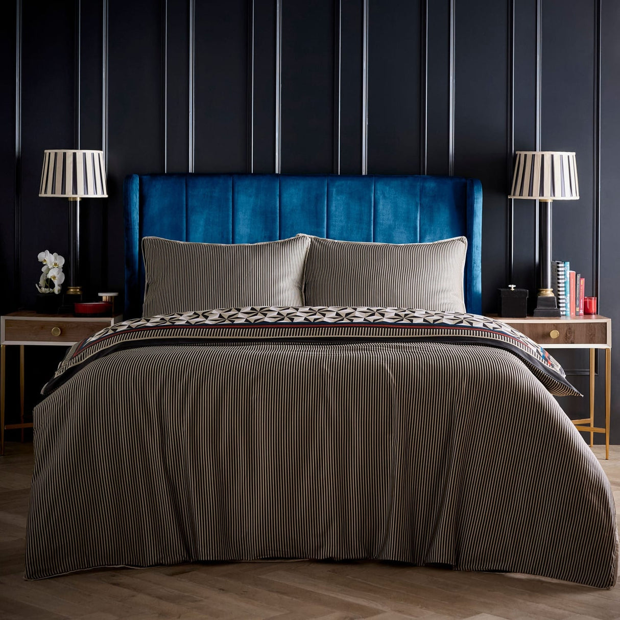 Laurence Llewelyn-Bowen Hero Black 100% Cotton 200 Thread Count Duvet Cover Set - Hero Duvet Cover Set In Black 4