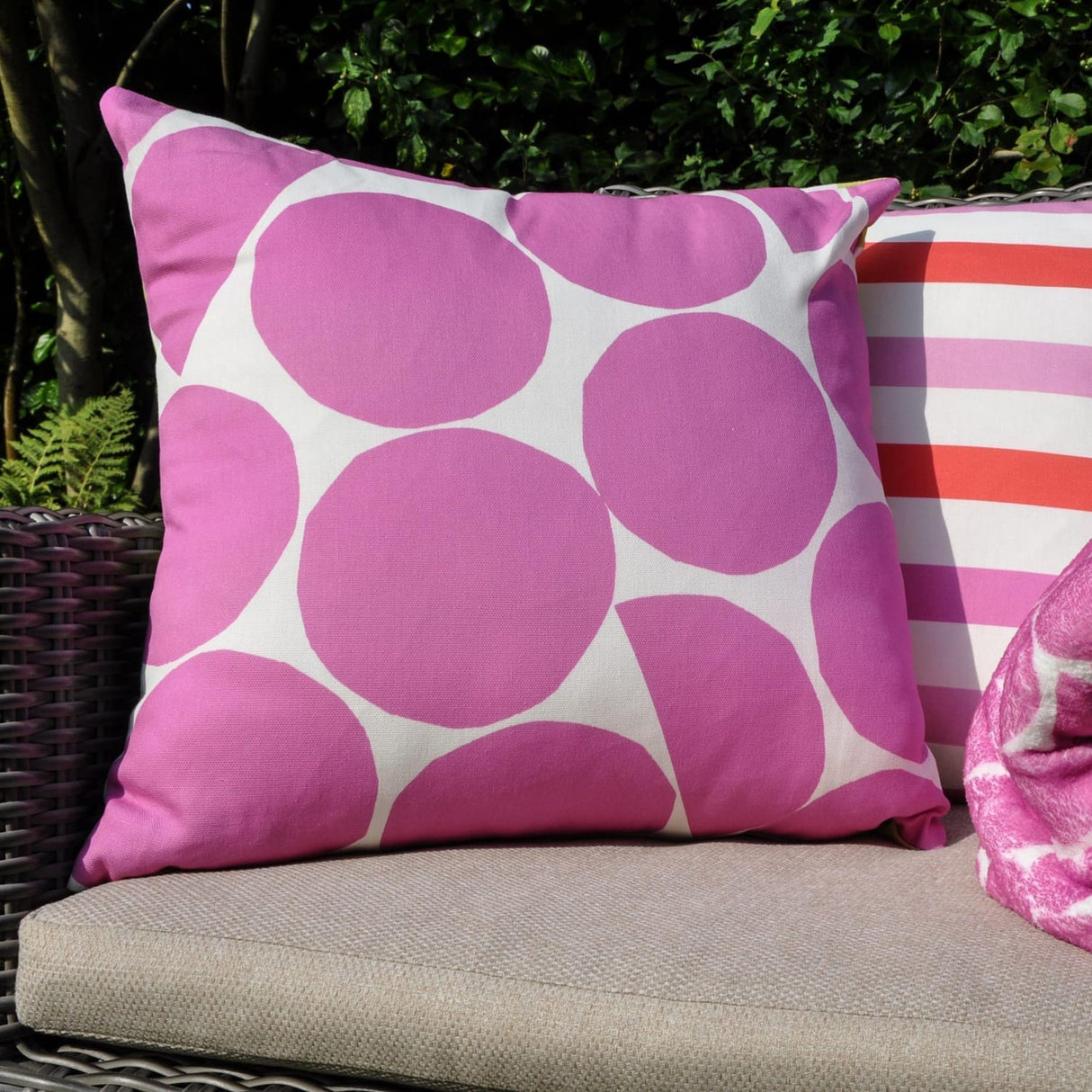 Ingo Outdoor Water Resistant Garden Cushion Cover 17" x 17" - Ingo Outdoor Cushion In Pink Green 43 X 43Cm 5