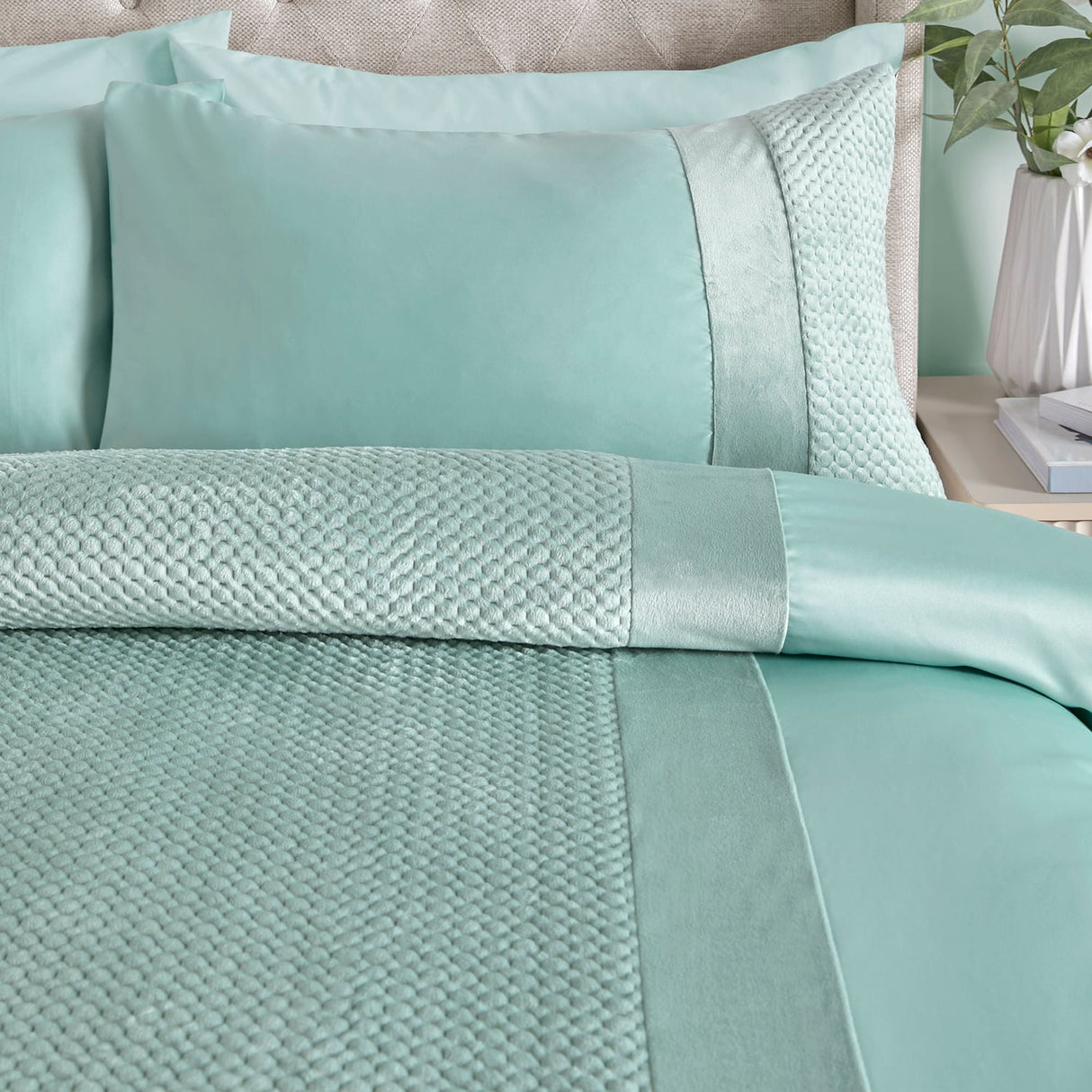 Iras Duck Egg Plain Duvet Cover Set - Iras Duvet Cover Set In Duck Egg 2