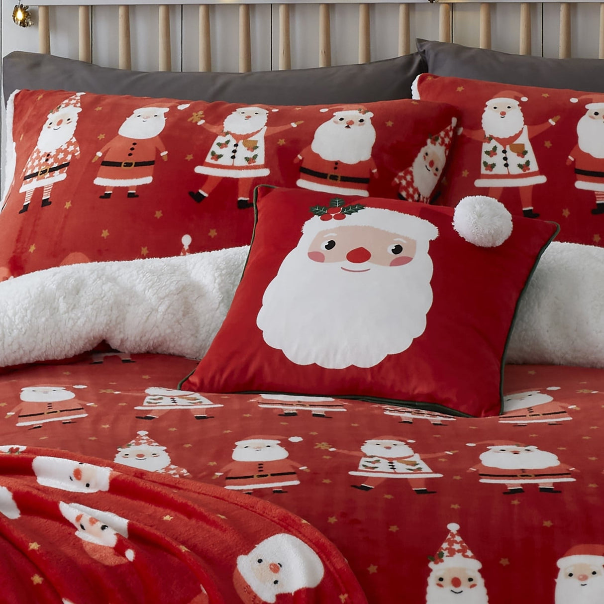 Jolly Santa Red Cushion Cover 43cm x 43cm - Jolly Santa Christmas Cushion In Red 43 X 43Cm 2