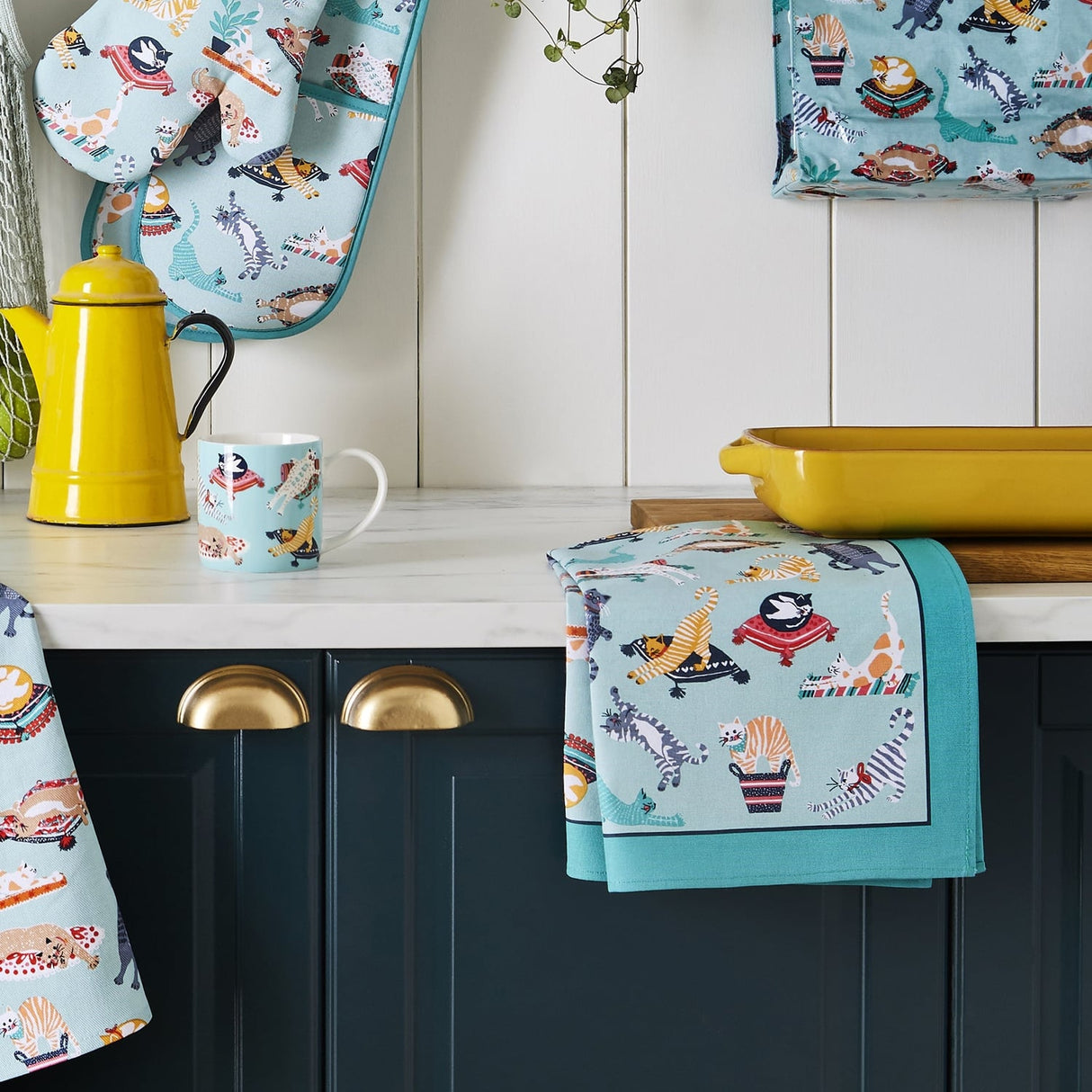 Ulster Weavers Kitty Cats Luxury Cotton Tea Towel - Kitty Cats Cotton Tea Towel In Blue 3