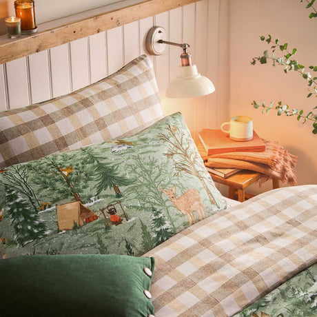 Lodge Wood Duvet Cover Set by furn.