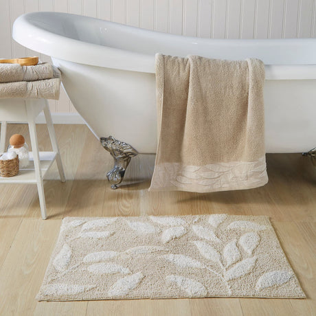 Lacie Jacquard Leaf Trim 550gsm Zero Twist Towel - Natural