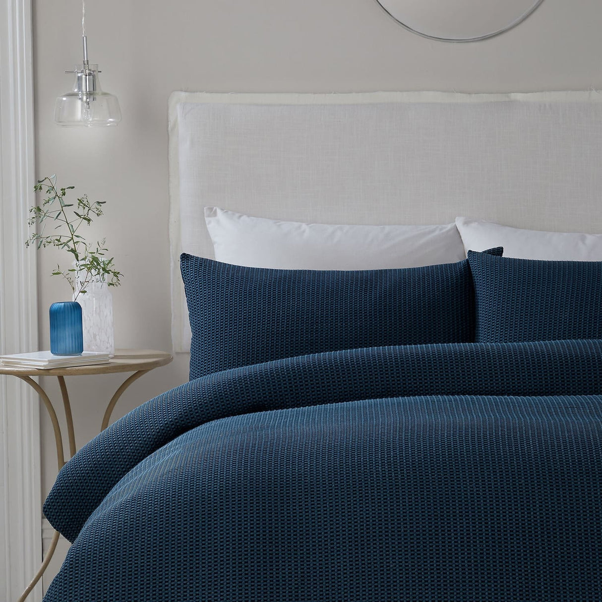 Lindly Waffle Microfibre Duvet Cover Set - Navy - Lindly Duvet Cover Set In Navy 2