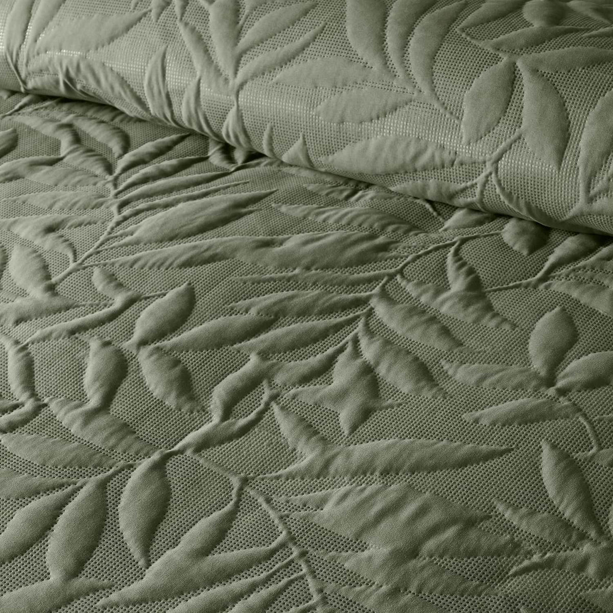 Luana Soft Microfibre Duvet Cover Set - Dark Green - Luana Duvet Cover Set In Dark Green 3