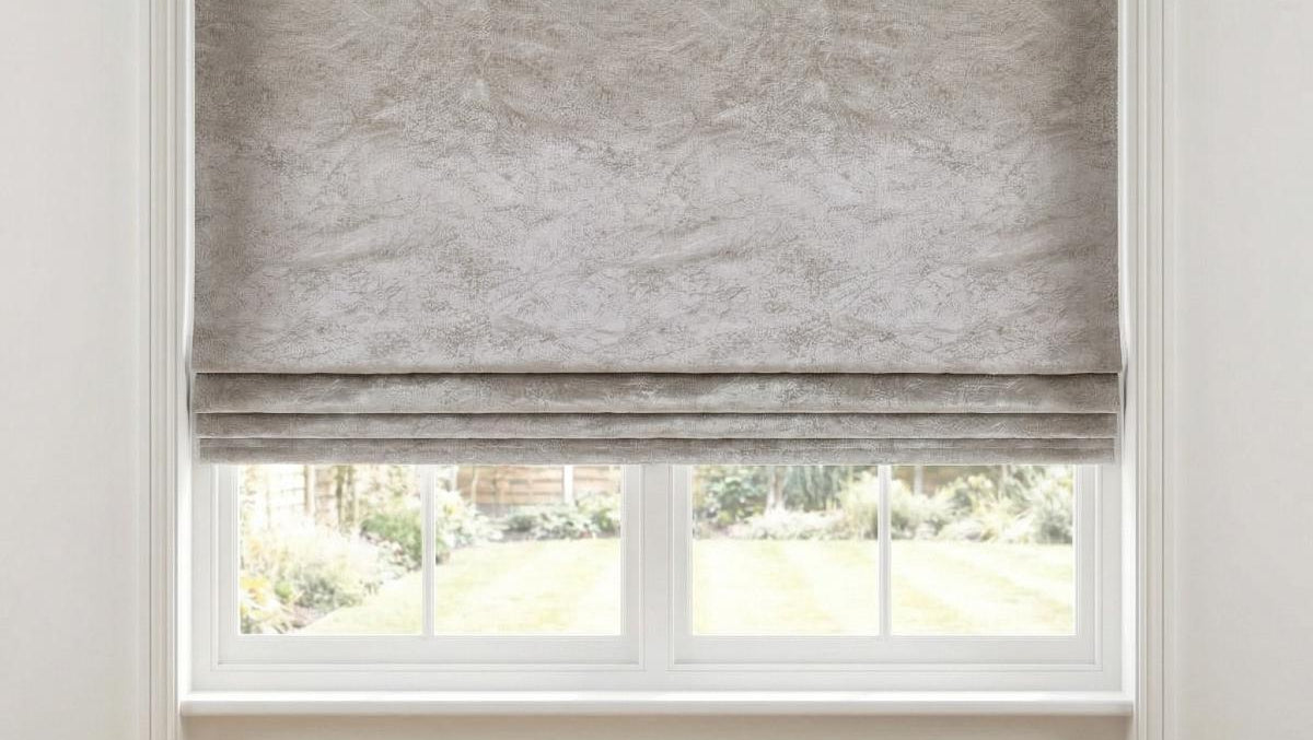 Lustre Made to Measure Roman Blind Champagne