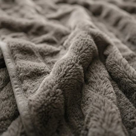 Luxury Fur 3D Grey Throw Blanket 150cm x 200cm-1