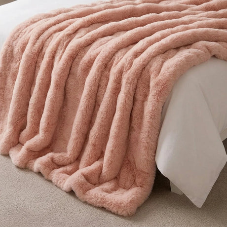 Luxury Fur 3D Pink Throw Blanket 150cm x 200cm-3