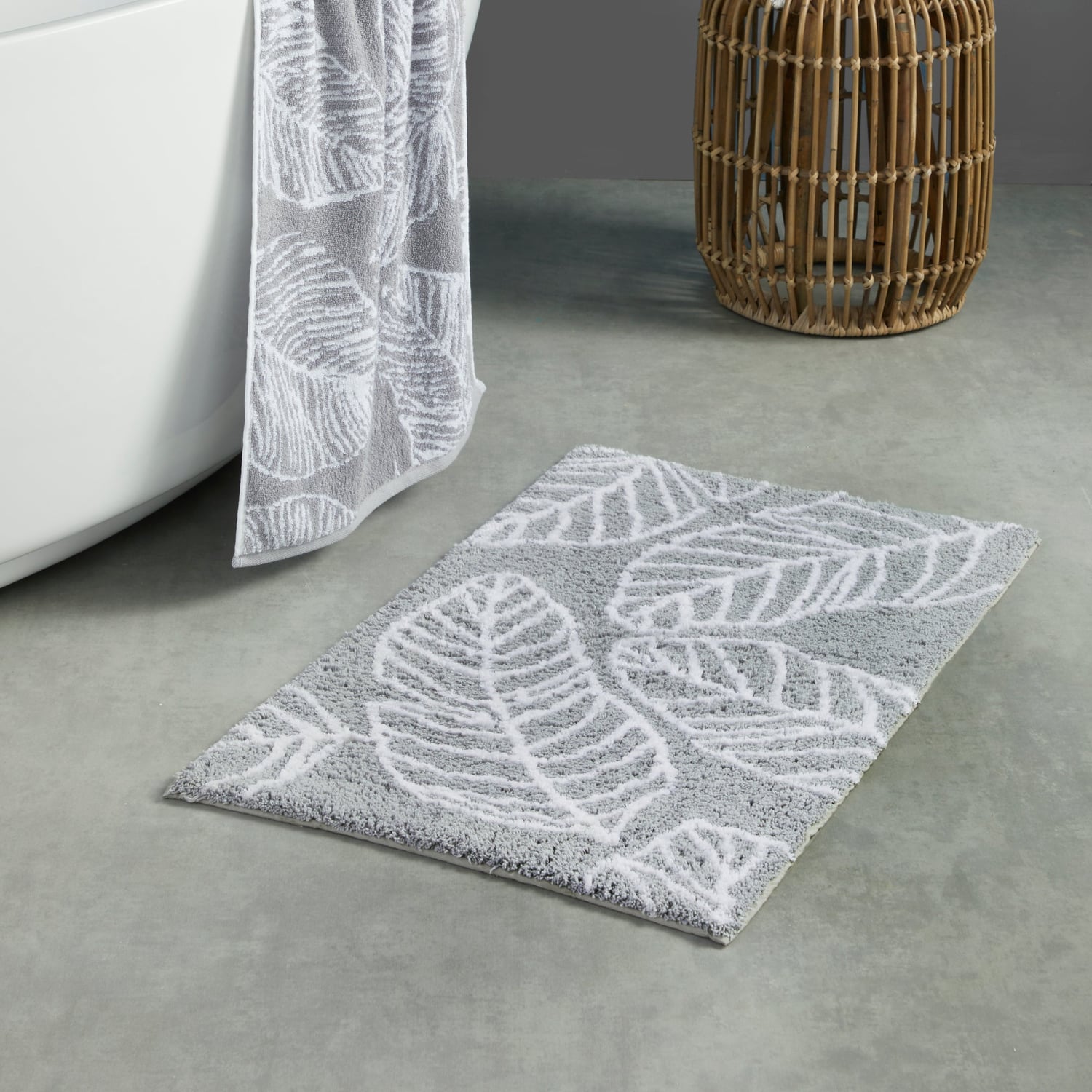 Matteo Soft Absorbent Bath Mat 50cm x 80cm