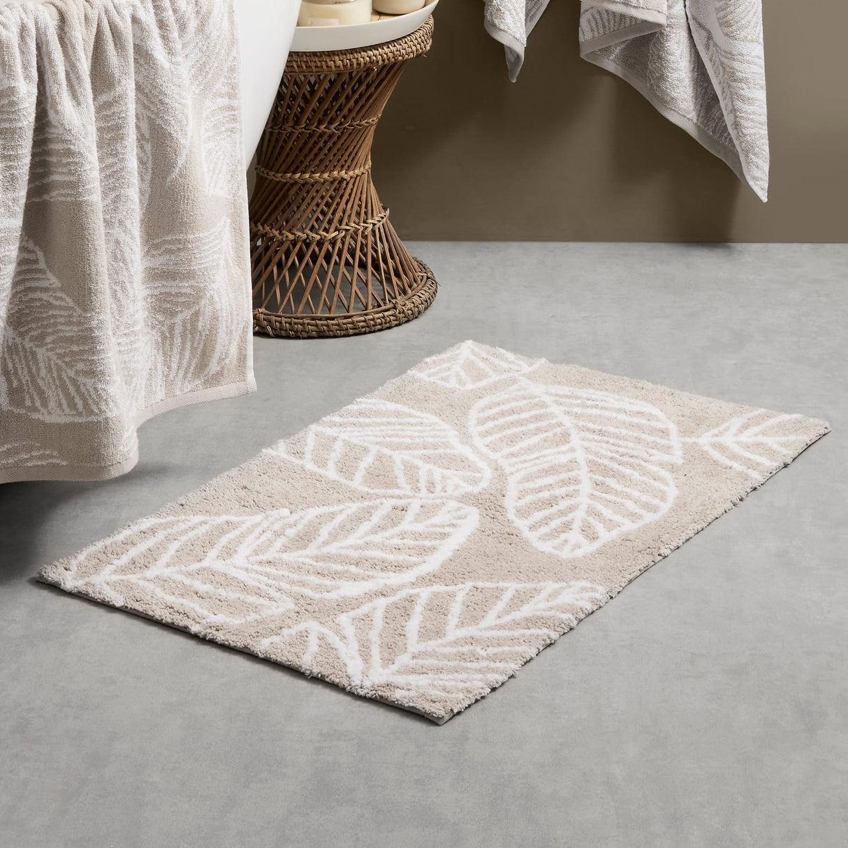Matteo Soft Absorbent Bath Mat 50cm x 80cm - Matteo Bath Mat In Natural 50 X 80Cm 1