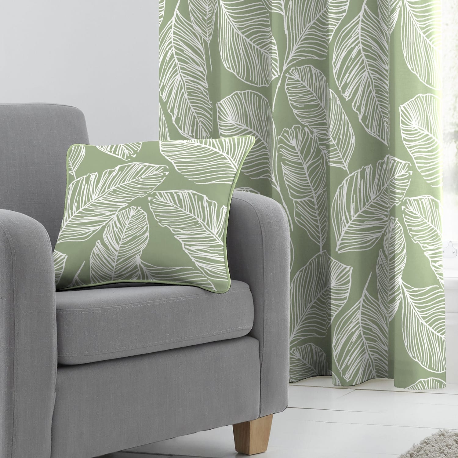 Matteo Leaf Cotton Cushion Cover 43cm x 43cm - Green - Matteo Cushion In Green 43 X 43Cm 2