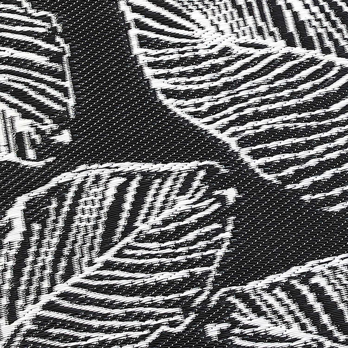 Matteo Geometric Outdoor Rug 120cm x 170cm - Matteo Outdoor Rug In Black 120 X 170Cm 4