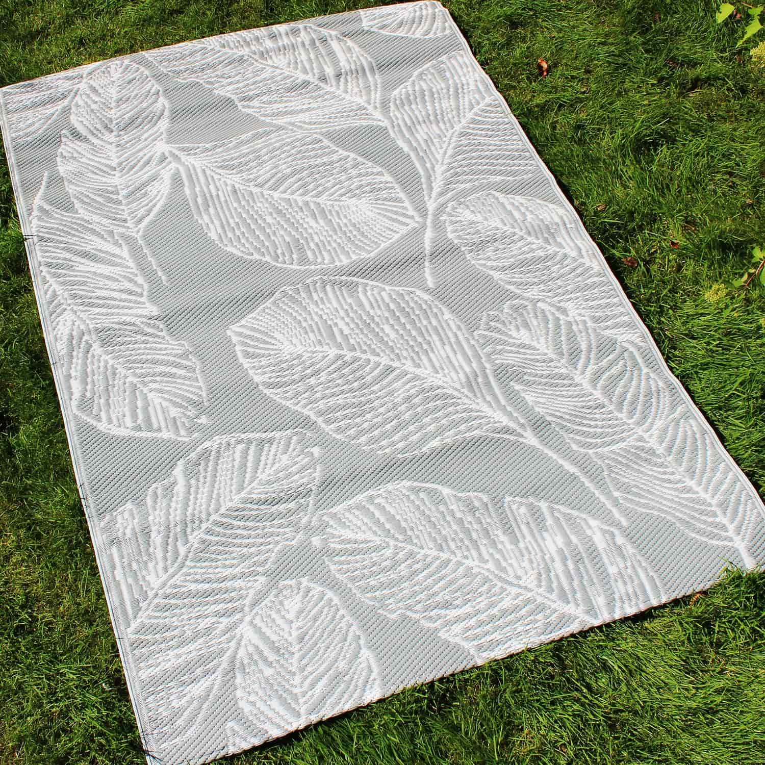Matteo Geometric Outdoor Rug 120cm x 170cm - Matteo Outdoor Rug In Grey 120 X 170Cm 1