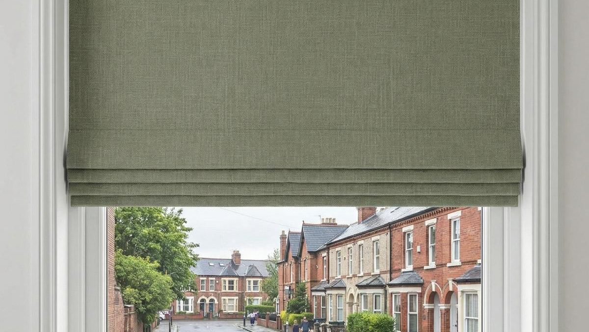 Mestre Made to Measure Roman Blind Seamist