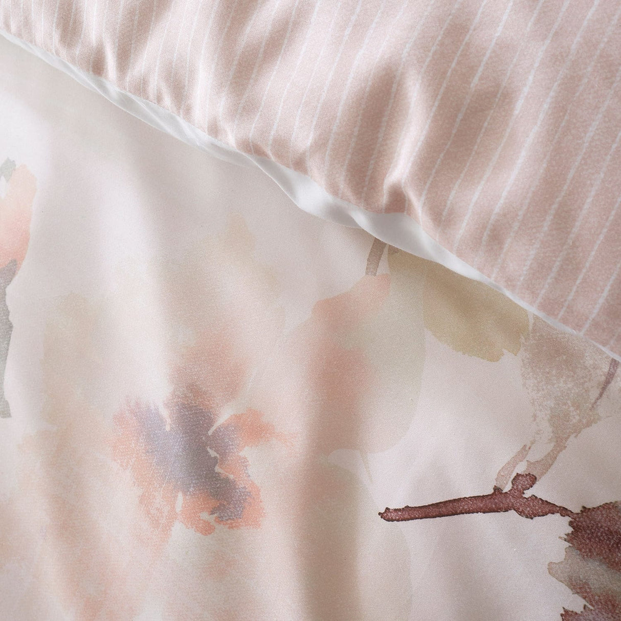 Mia Floral Blooms 100% Cotton 200 Thread Count Duvet Cover Set - Mia Floral Blooms Duvet Cover Set In Natural 3