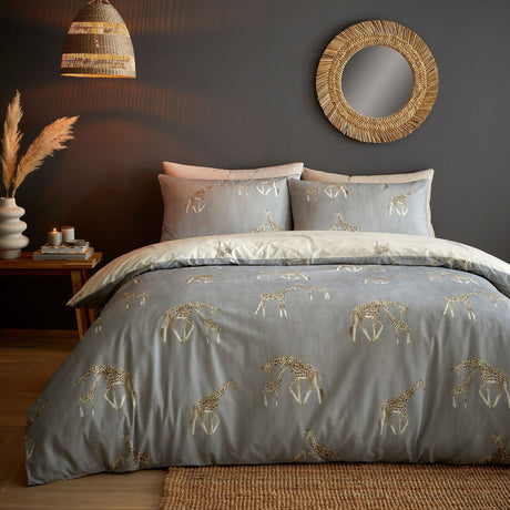 Milo Giraffe Reversible Polycotton Duvet Cover Bedding Set - Grey